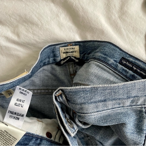 CITIZENS OF HUMANITY Women's sz 26 Liya Petite High Rise Classic Fit Jeans Torn - Picture 10 of 12